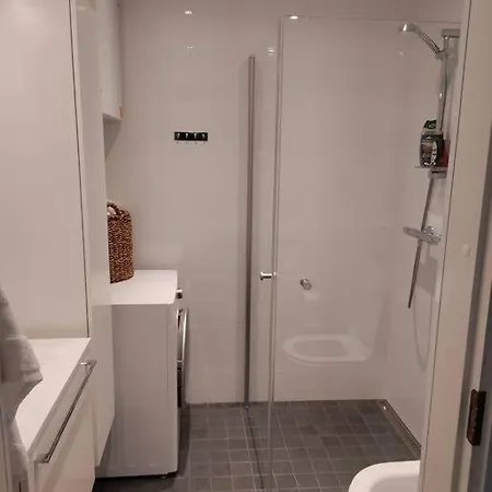 Kaksio Uudessa Talossa *